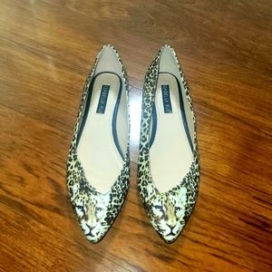 Izabella Rue “Leo” Ballet Flats | Chic Animal Print Flats | Size 8